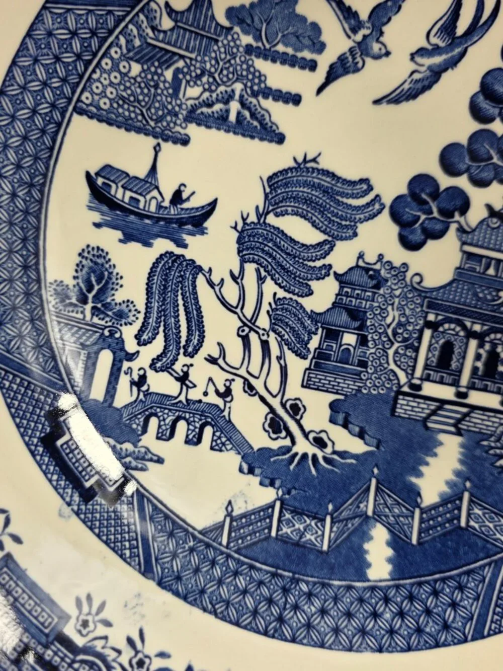 Churchill Willow Blue 9 Inch Round Deep Vegetable Bowl Georgian Shape